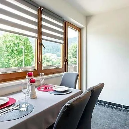 Attractive With Terrace, Cleaning Included Appartamento