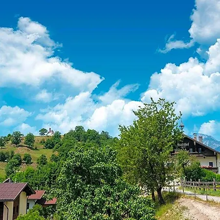 Attractive With Terrace, Cleaning Included Appartamento Kirchbichl